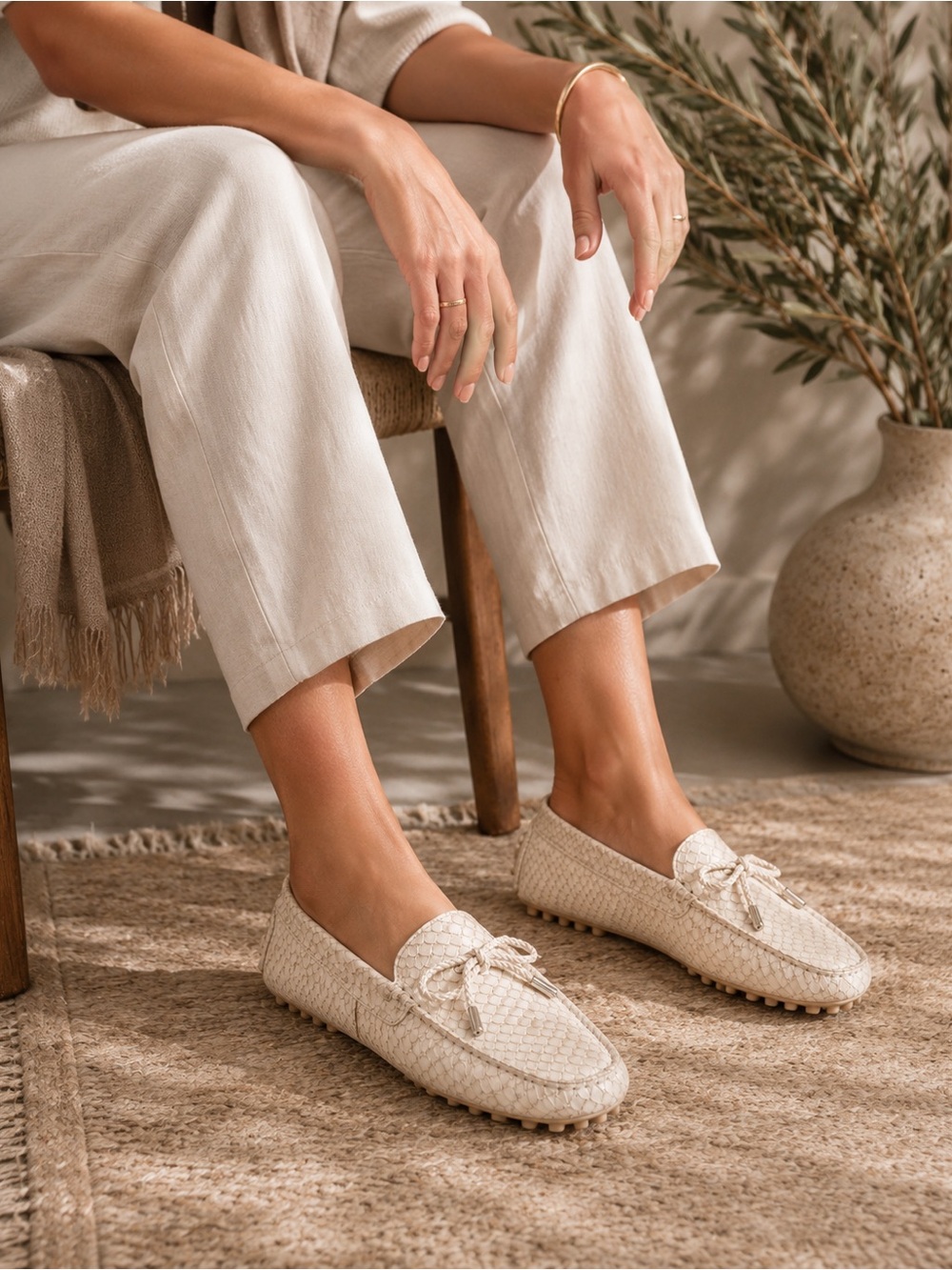 PATRIZIA PIQUET Italy White Python Embossed Leather Loafers Pebble Outsole 9